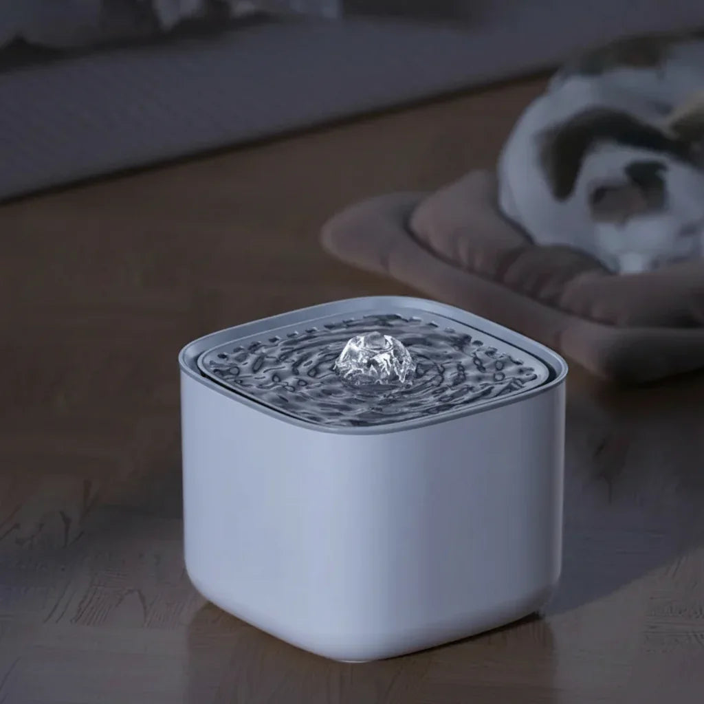 Cat Water Fountain | 3L Automatic Pet Water Dispenser | Ultra Quiet with Filter | VOYAFOUNTAIN - VoyaPets