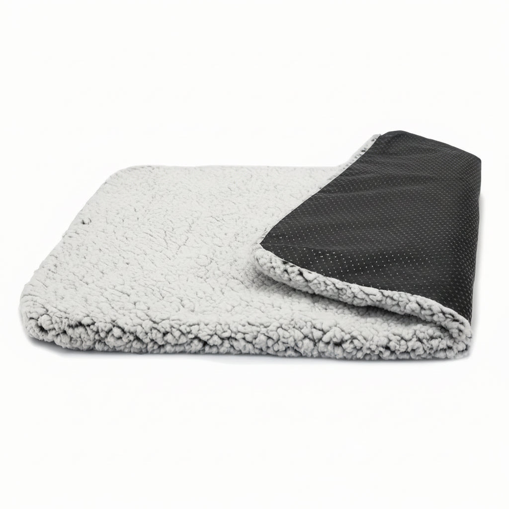 VOYARUG | Self-heating Pet Mat - VoyaPets
